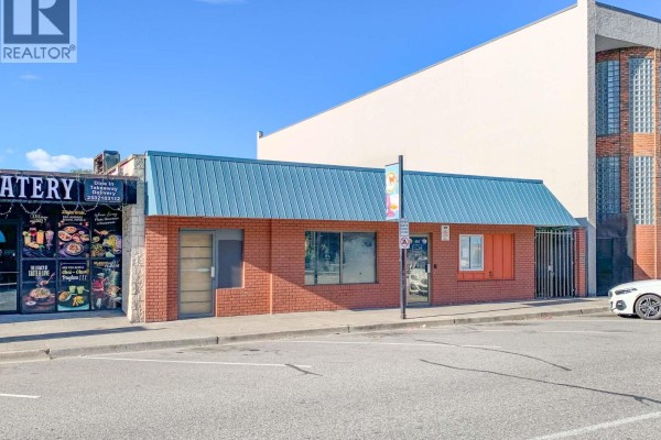 455 Leon Avenue, Kelowna, BC, photo 2