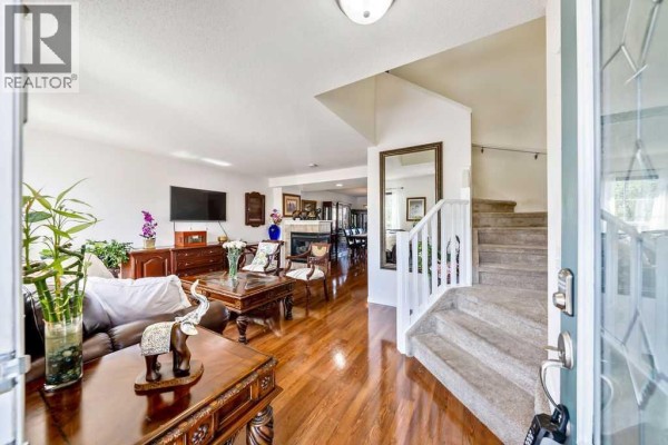 Primary Bedroom - 455 Prestwick Circle Se, Calgary, AB T2Z4P6 Photo 5