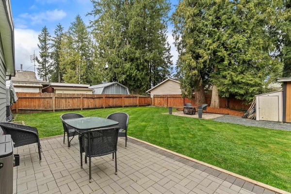 4552 200a Street, Langley, BC V3A6J7 Photo 3
