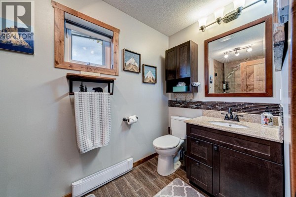 Primary Bedroom - 4559 Timberline Crescent Unit# 221, Fernie, BC V0B1M6 Photo 5
