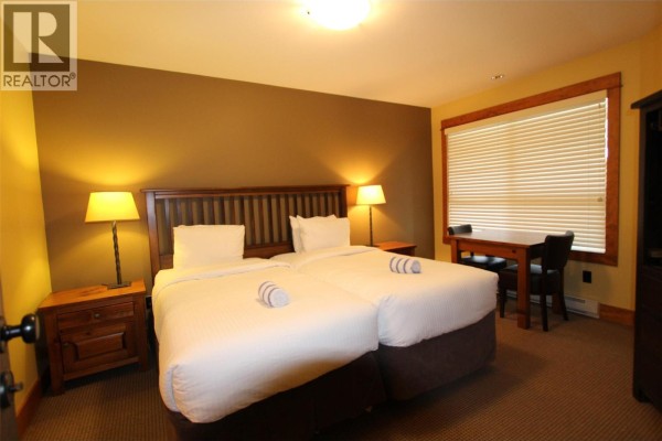 Living room - 4559 Timberline Crescent Unit# 645d, Fernie, BC V0B1M6 Photo 5