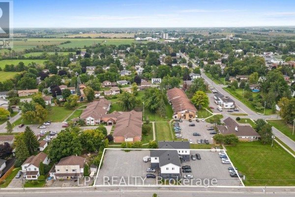 457 Main Street, North Dundas, ON, photo 3