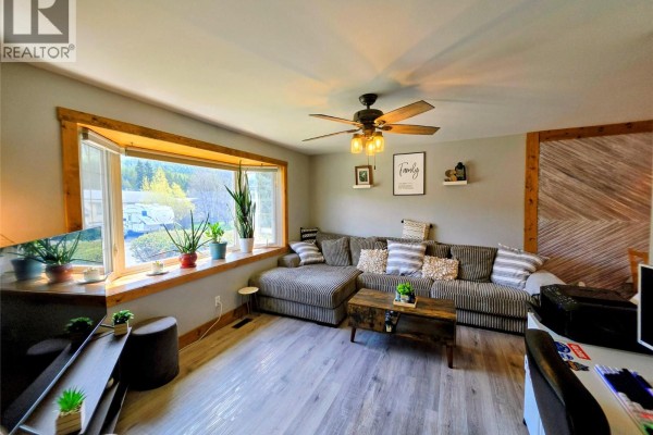 Recreation room - 457 Mountain Ash Crescent, Sparwood, BC V0B2G1 Photo 5