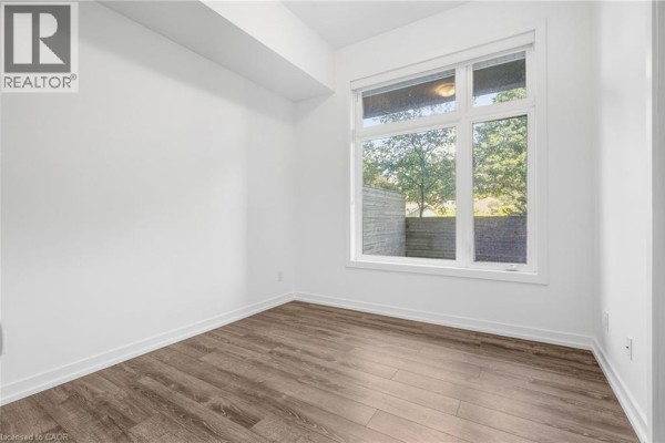 Bedroom - 457 Plains Road E Unit# 108, Burlington, ON L7T0B8 Photo 3