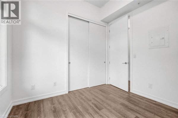 Kitchen - 457 Plains Road E Unit# 108, Burlington, ON L7T0B8 Photo 5