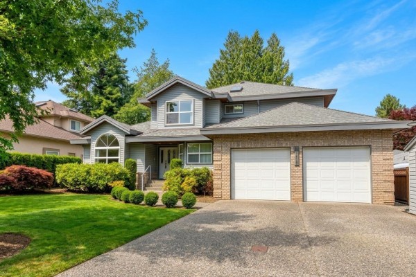 4577 217 Street, Langley, BC V3A9B7 Photo 2