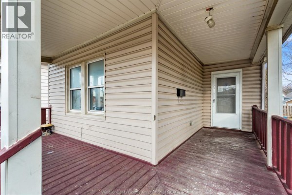 Bedroom - 458-460 Wahketa Street, Windsor, ON N8X1B6 Photo 5