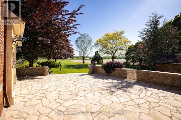 Primary Bedroom - 458 Chippawa Road, Port Colborne, ON L3K5V5 Photo 5
