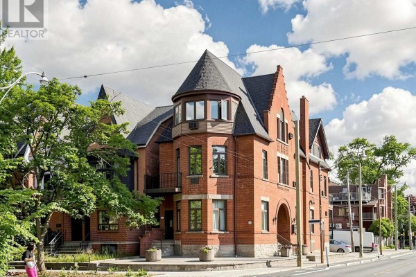 458 Markham Street, Toronto, ON, photo 2