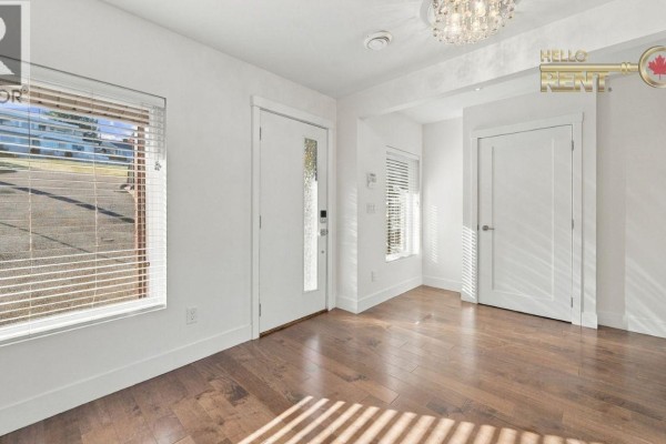 458 Northcliffe Crescent, Burnaby, BC V5A1A1 Photo 3