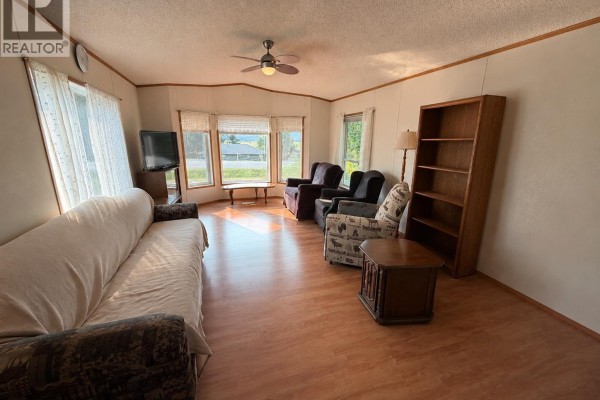 4580 Canim Hendrix Road, 100 Mile House, BC, photo 3