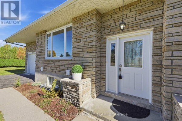 4583 Boundary Road, Ottawa, ON K4B1P5 Photo 3