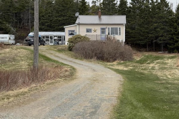 4pc Bathroom - 4587 #7 Highway, Spanish Ship Bay, NS B0J2A0 Photo 3