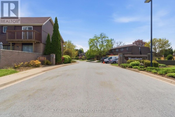46 - 122 Lakeshore Road, St  Catharines, ON, photo 2