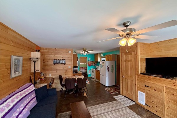46 3rd Street S, Clear Lake, MB R0J1N0 Photo 5