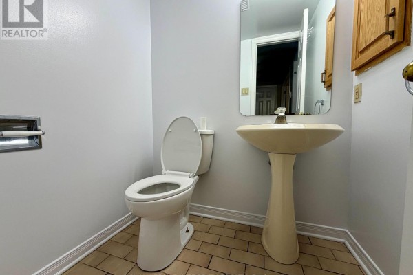 46 Arbordale Crescent, Ottawa, ON K2G5C9 Photo 5