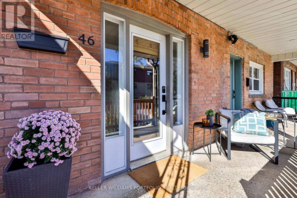 Kitchen - 46 Blandford Street, Toronto, ON M6E3A7 Photo 3