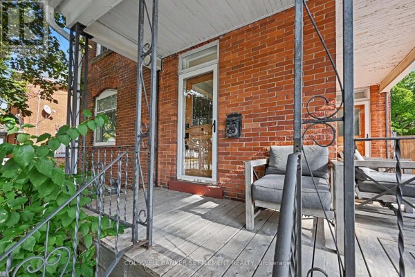 Living room - 46 Brock Street S, Perth, ON K7H1Z6 Photo 4