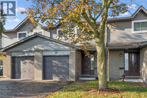 Family room - 46 Cedarwoods Crescent Unit# 20, Kitchener, ON N2C2L7 Photo 3