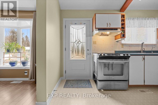 46 Dufour Street, Champlain, ON K0B1K0 Photo 5