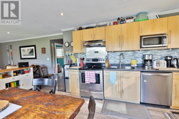 46 Forest Harbour Parkway, Tay, ON, photo 2