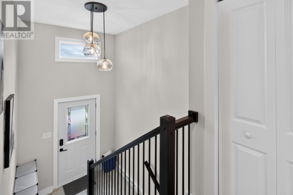 Bath (# pieces 1-6) - 46 Gallants Street, Paradise, NL A1L3C1 Photo 3