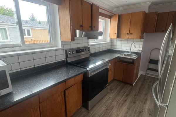 46 Huddleston Court, Toronto, ON, photo 3