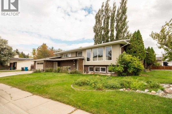3pc Bathroom - 46 Laval Court W, Lethbridge, AB T1K4G3 Photo 2