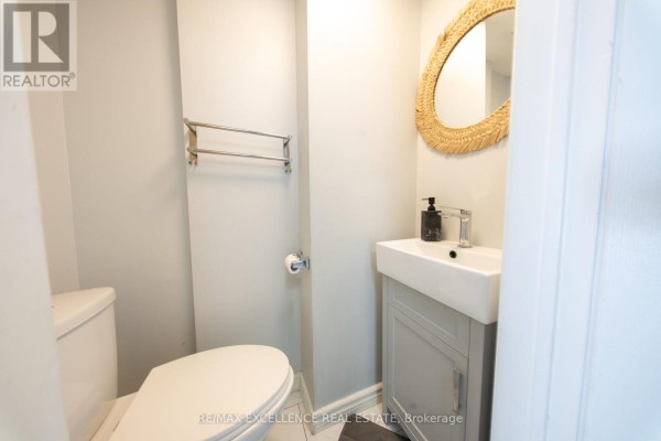 Primary Bedroom - 46 Nectarine Crescent, Brampton, ON L6S5Z1 Photo 4