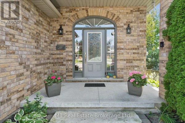 46 Paulstown Crescent, Guelph, ON N1G5H7 Photo 2