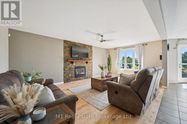 46 Paulstown Crescent, Guelph, ON N1G5H7 Photo 5