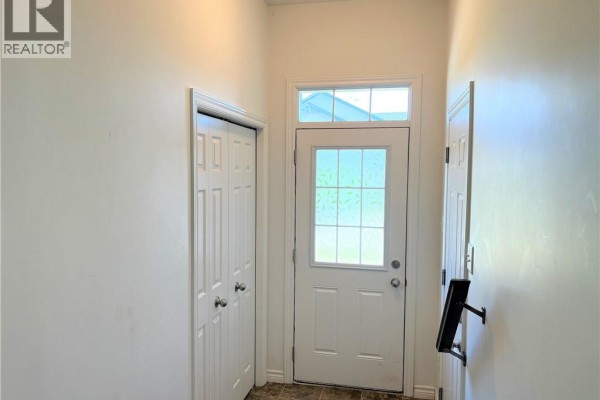 46 Renfrew Street, Kitchener, ON, photo 3