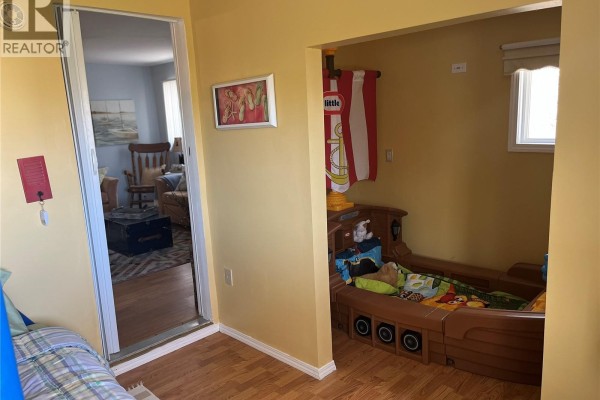 Living room - 46 Stoney Lake Road, Humboldt Lake, SK S0K2A0 Photo 4