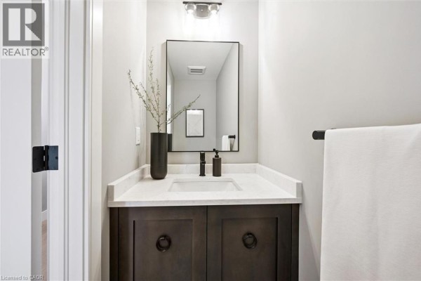 3pc Ensuite bath - 46 Walker Road, Ingersoll, ON N5C4H3 Photo 3