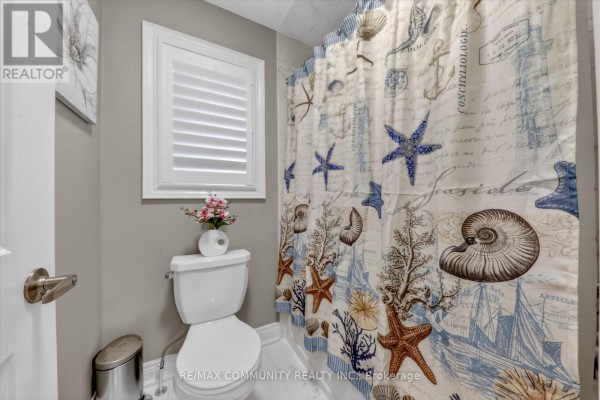 46 Wamsley Crescent, Clarington, ON, photo 3