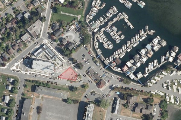 460-464 Head St, Esquimalt, BC V9A5S2 Photo 2