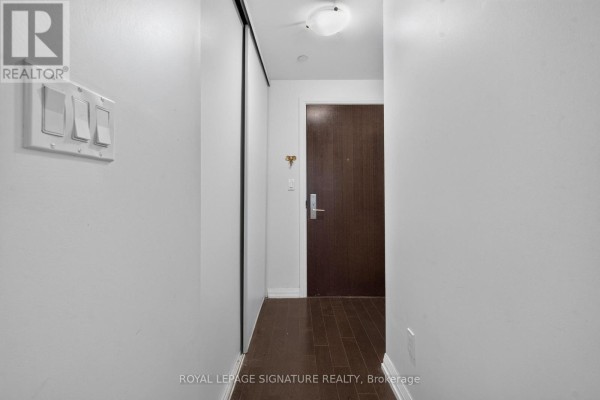 Bedroom - 460 Adelaide Street E, Toronto, ON M5A0E7 Photo 4
