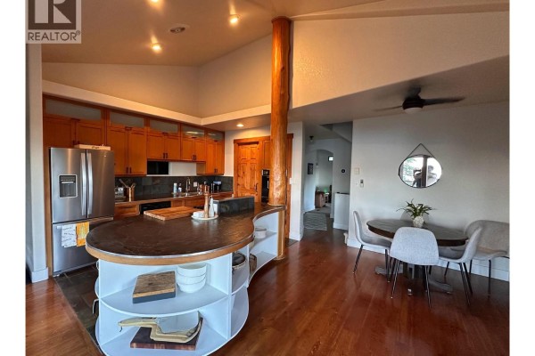 Dining room - 460 Galway Place, Vernon, BC V1H2G2 Photo 4