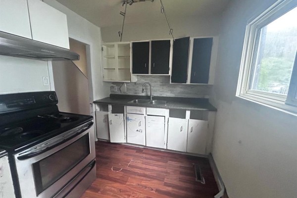 Primary Bedroom - 460 Monreith Street, Winnipeg, MB R2X2E3 Photo 5
