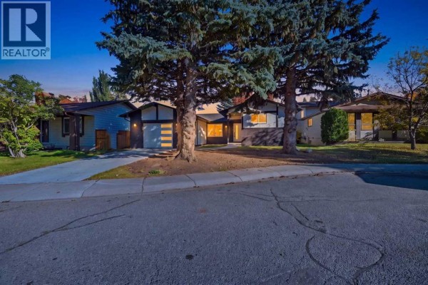 460 Queensland Place Se, Calgary
