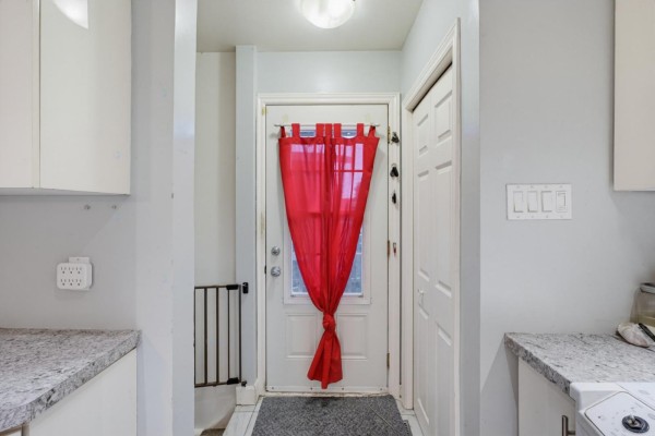 Living room - 460 Rue Charles-desnoyers, Gatineau, QC J8P3X5 Photo 2