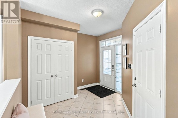 Kitchen - 460 West Scugog Lane, Clarington, ON L1C3K2 Photo 3