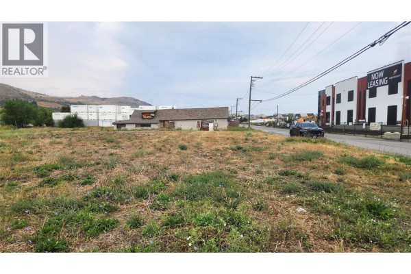4600 4604 34 Street, Vernon, BC, photo 3