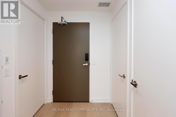 Dining room - 4604 - 448 Burnhamthorpe Road W, Mississauga, ON L5B0R4 Photo 4