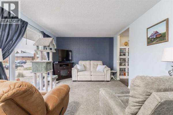 Bedroom - 4604 56 Avenue, Taber, AB T1G1G8 Photo 5