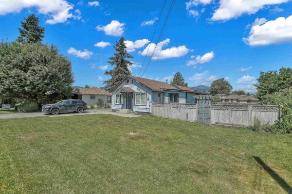 Primary Bedroom - 46045 Fifth Avenue, Chilliwack Downtown, Chilliwack, BC V2P1M6 Photo 4