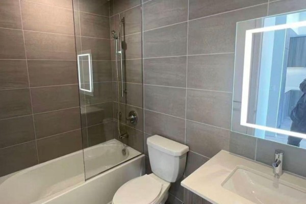 4605 - 8 Cumberland Street, Toronto, ON M4W0B6 Photo 3