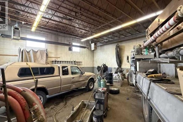 4606 East Railway Street, Blackfalds, AB T0M0J0 Photo 3