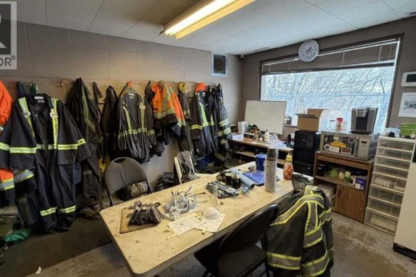 4606 East Railway Street, Blackfalds, AB T0M0J0 Photo 4