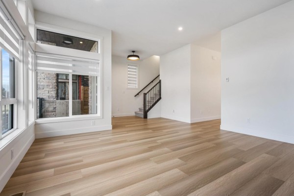 Living room - 46070 First Avenue, Chilliwack Downtown, Chilliwack, BC V2P1W1 Photo 2